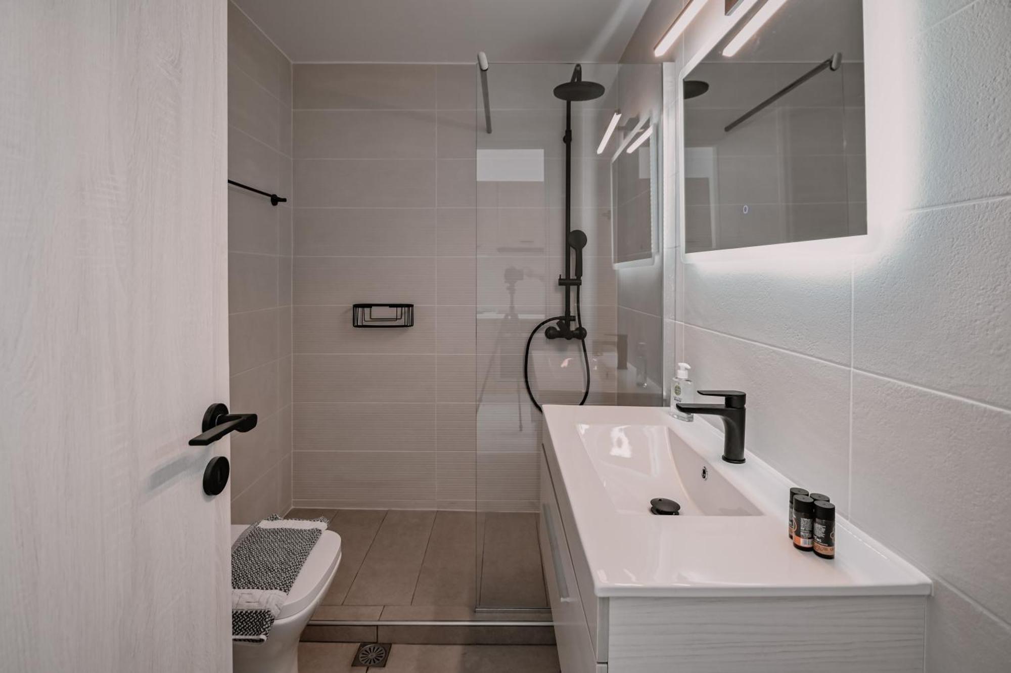 Moka Apartments خانيا الغرفة الصورة